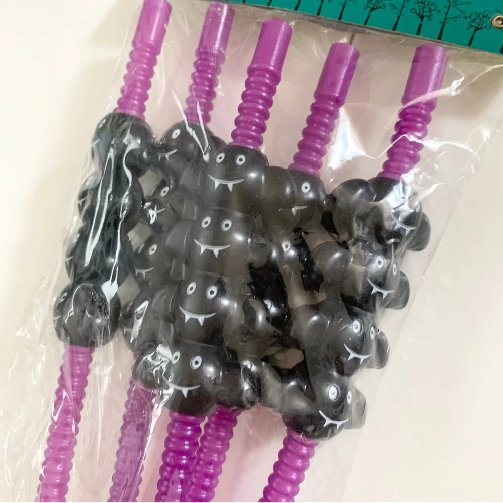 Vintage Bat jumbo straws